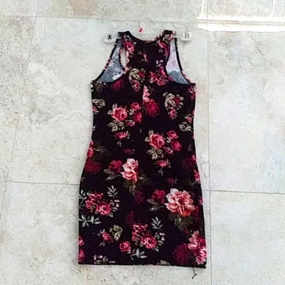 Floral Dress - Picture 2 of 2